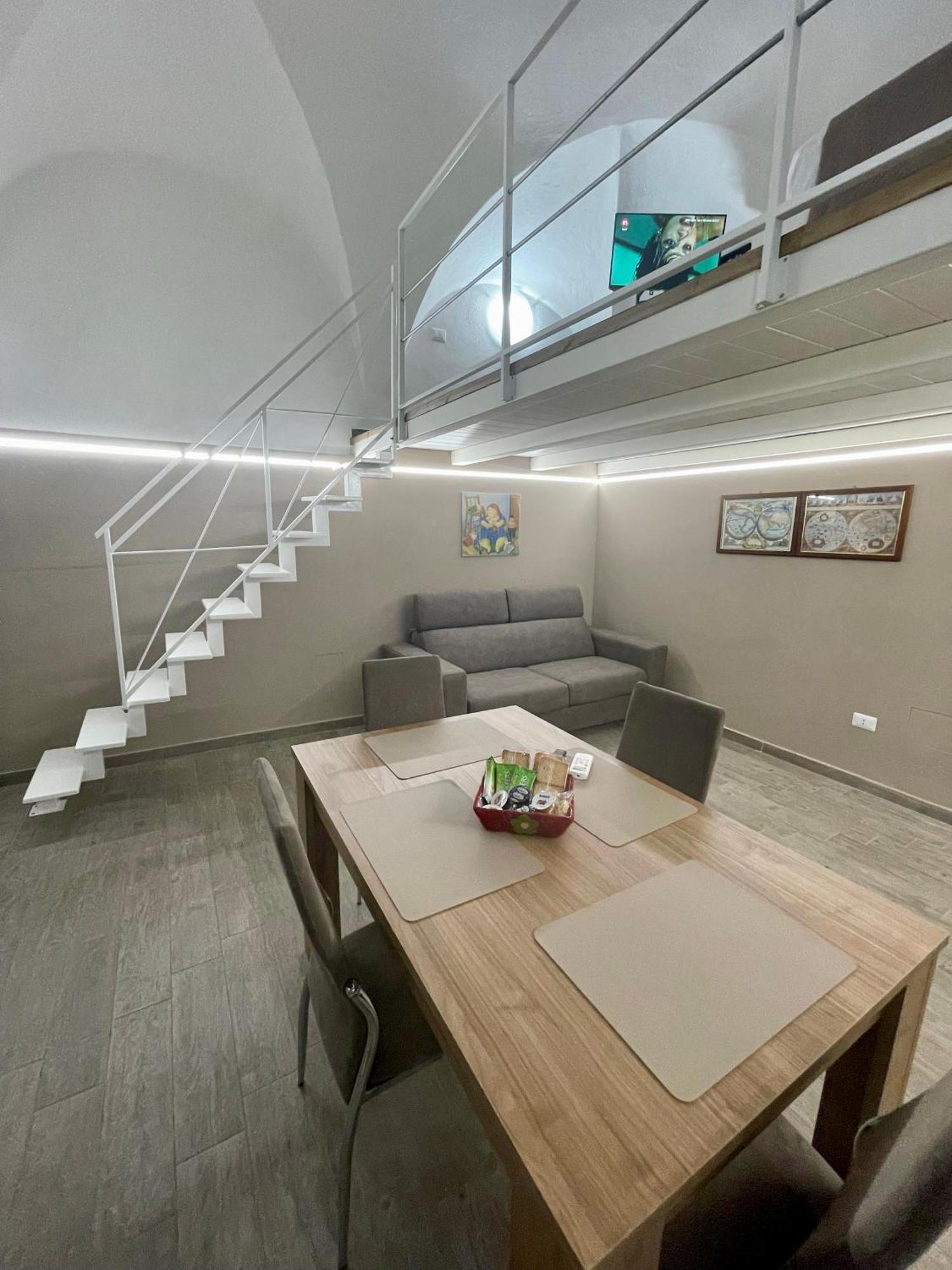 Appartamento House Karol Napoli